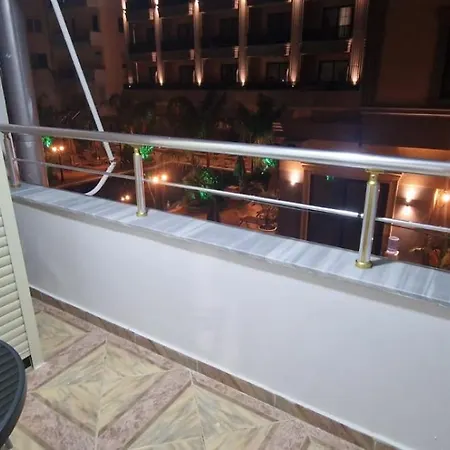 Comfortable Golem (Tirana)